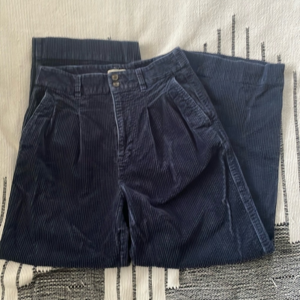 Madewell Pleated Wide-Leg Corduroy Midnight Blue